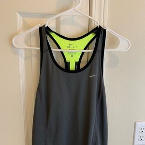 NIKE Dri- Fit Running Tanktop (Size S)